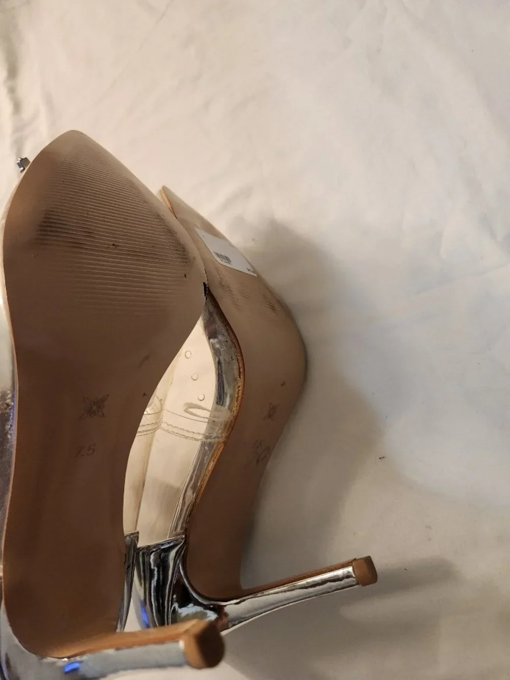BCBG Holographic Pointed Toe Pumps Heels Silver Size 7.5 Embellished Toe Design